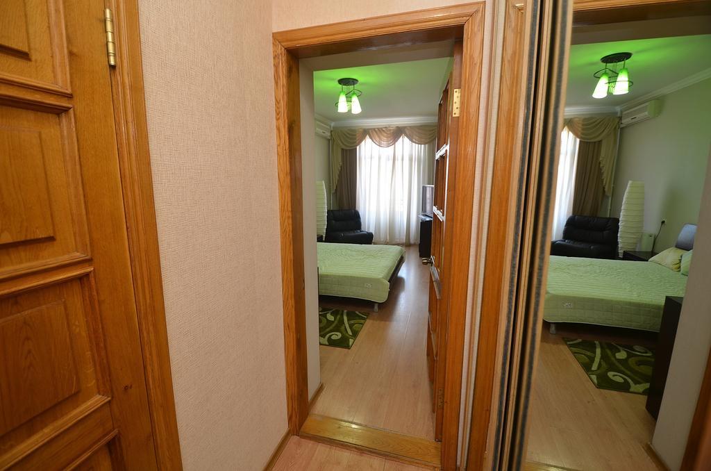 Apartments In The City Center On Sobornaya Street Nikolayev Bilik gambar